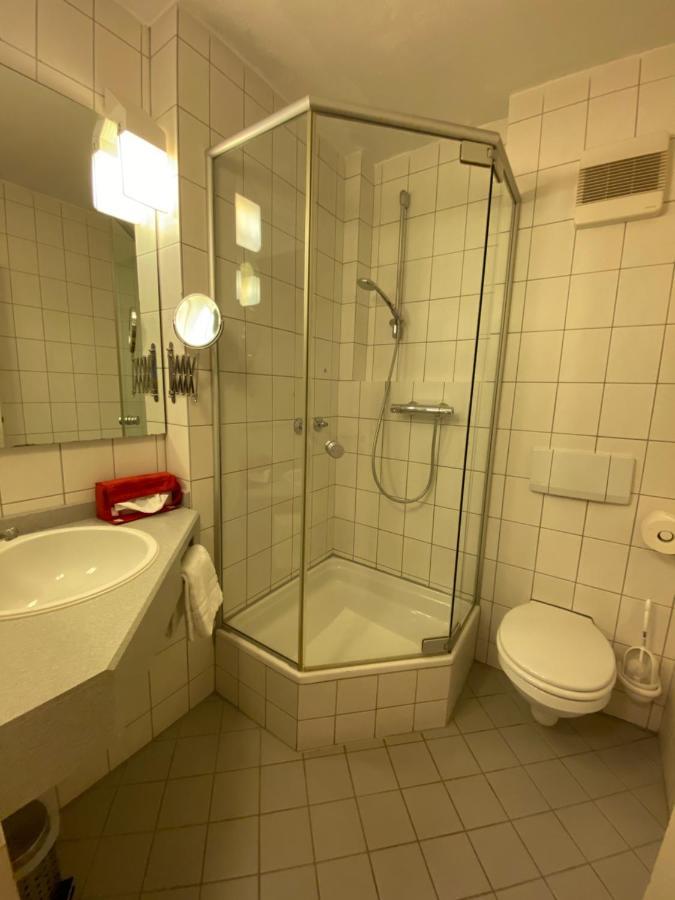 Hotel Garni Wiestor Uberlingen Ngoại thất bức ảnh